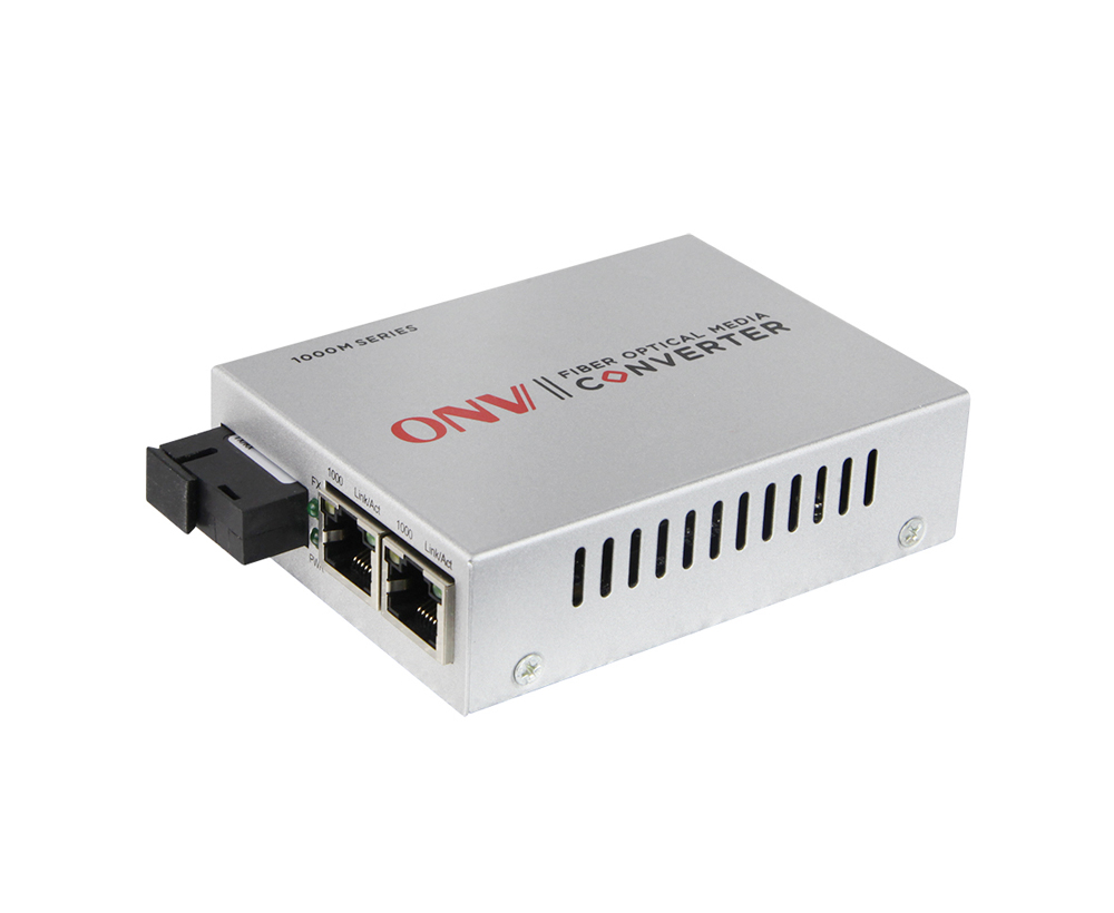 Gigabit 3-port single-mode dual fiber media converter